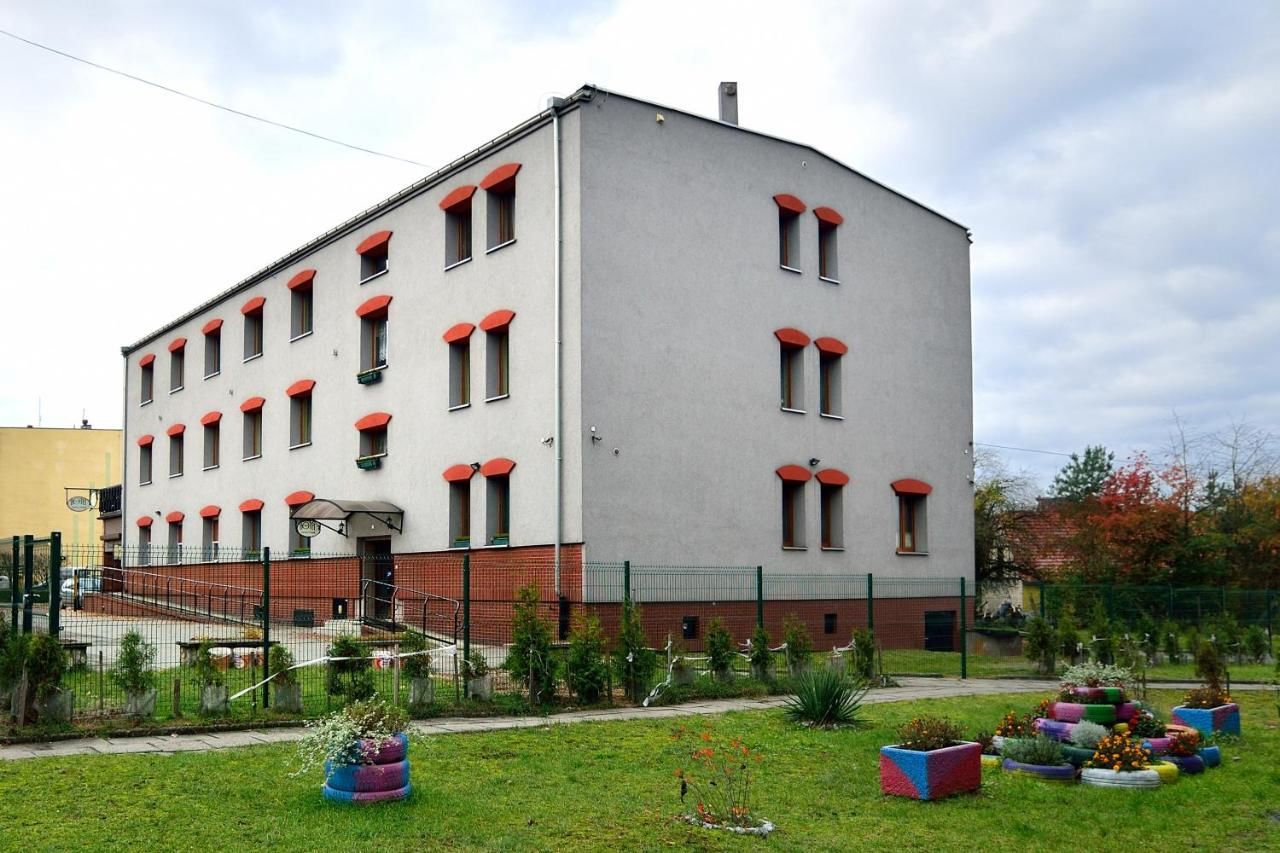Отель Hotel Gracja Kuźnia Raciborska-10